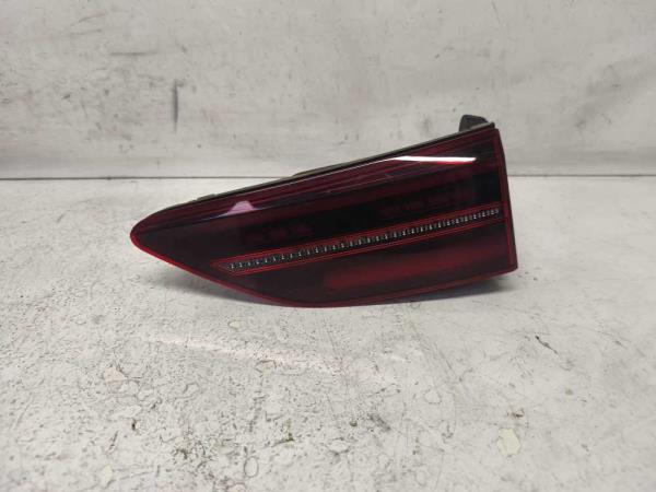 FEU ARRIERE DROIT VW - Vue 1